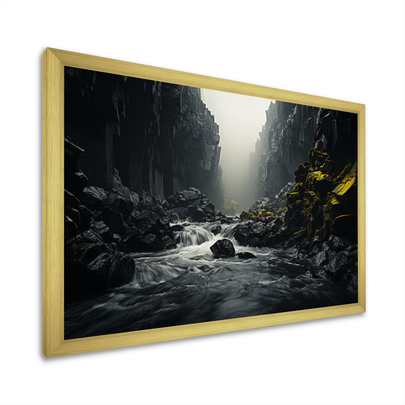 Chute d'eau dynamique - impressions sur toile, Cadre doré à une seule photo, H 16 po x l 32 po x P 1 po