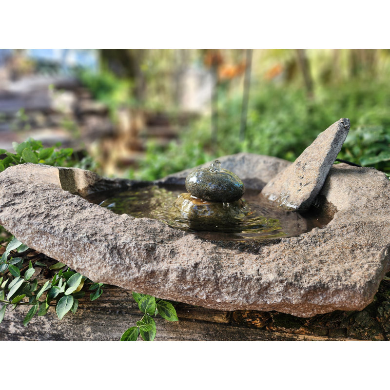 Fontaine à bol de galets One Stack, H 6,5 po x l 21,5 po x P 16 po