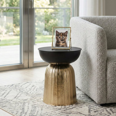 Odera Side Table with Round Top and Textured Base - Modern Accent for Living Room or Small Spaces - Narrow End Table for Home Decor - 17.75", Black and Gold
