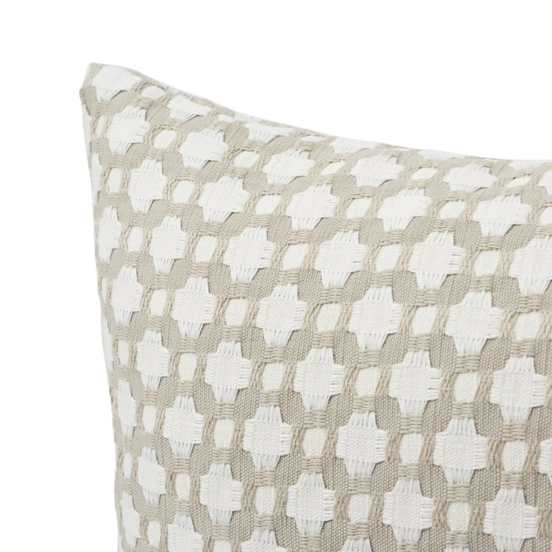 Coussin Schumacher x Celerie Kemble, 16 po x 16 po