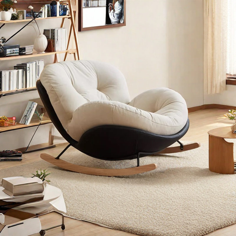 Chaise berçante crème légère et luxueuse, Noir
