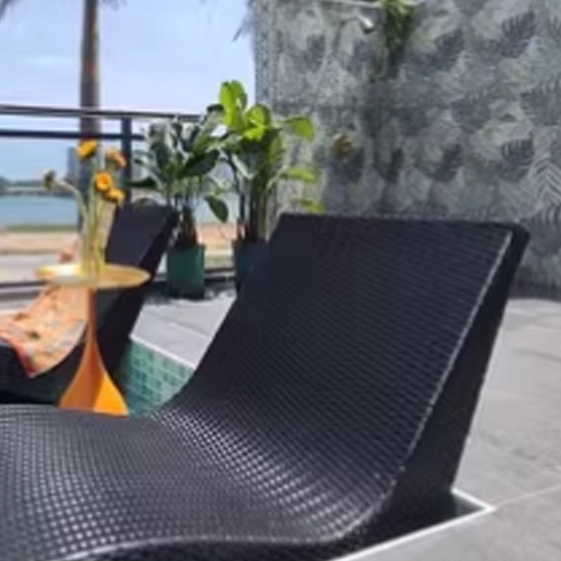 Outdoor Wicker Chaise Lounge, Black