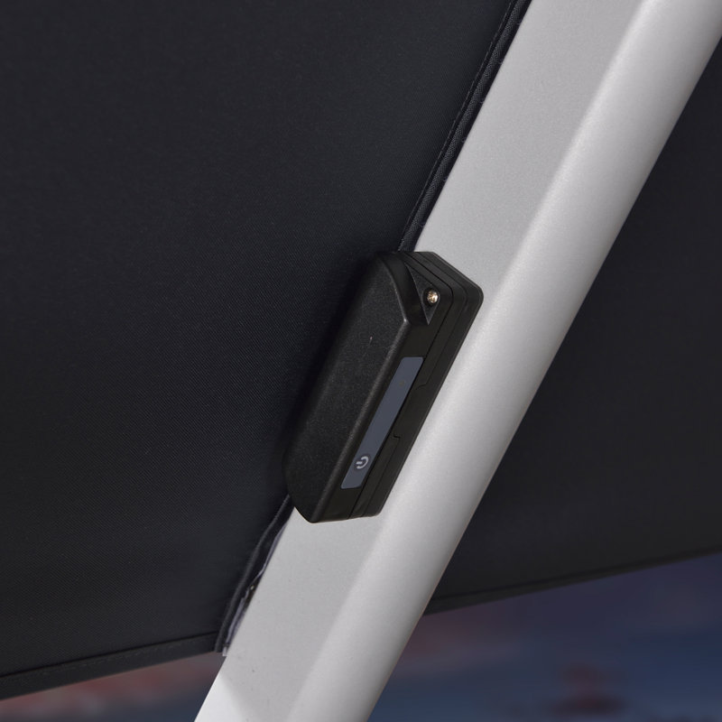 Parasol en porte-à-faux carré lumineux noir de 11 pi x 11 pi Tersk, Noir