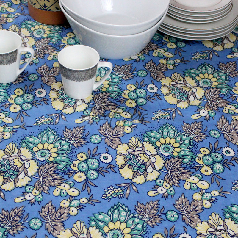 Griner Floral 100% Cotton Tablecloth, Blue, Rectangle 86" L x 58" W