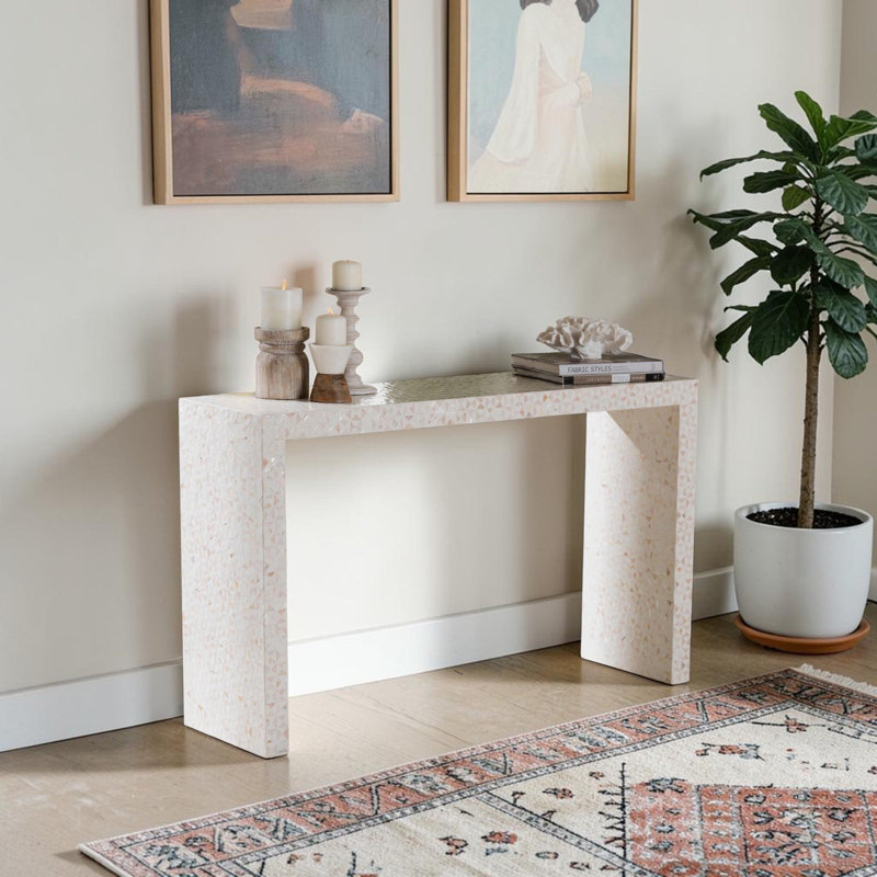 Console Elbow Capiz Shell - Table d'appoint en cascade en nacre avec incrustations texturées