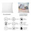 Maison avec petit bateau sur une plage I - Coussin décoratif imprimé nautique et côtier-2046577646