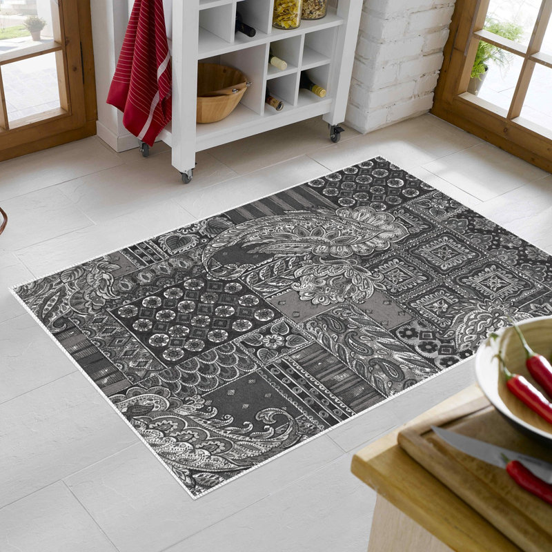 Tapis gris en polyester tissé à la machine Elveria, Tapis de couloir 3 pi 3 po x 6 pi 7 po