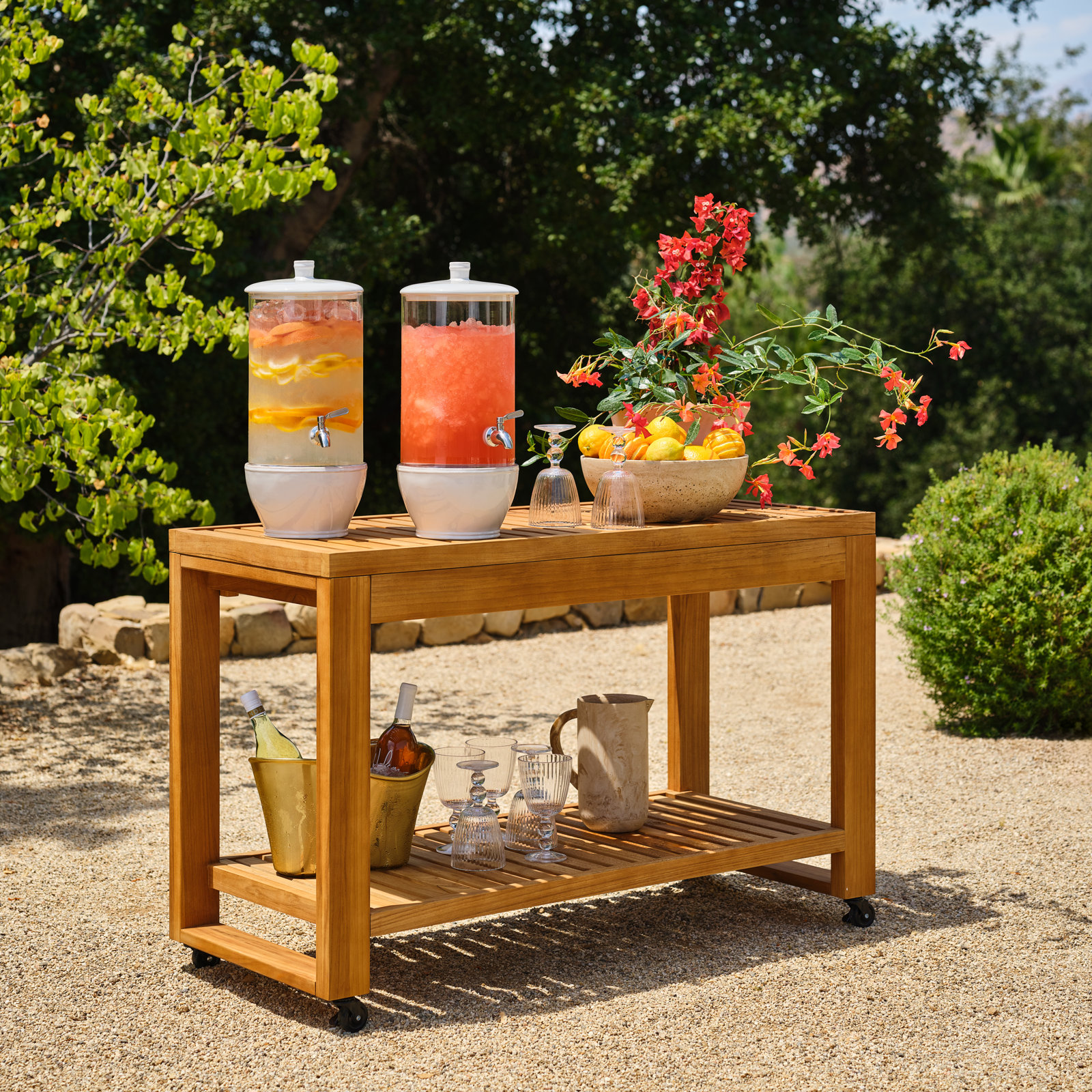 Fontana 338oz. Pitcher