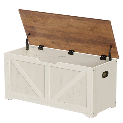 Storage Trunk With 2 Safety Hinges