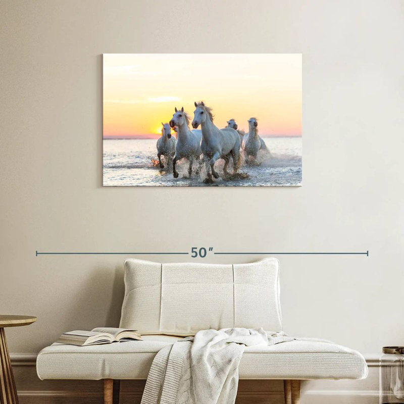 Chevaux de camargue Brampt au coucher du soleil, H 24 po x l 36 po