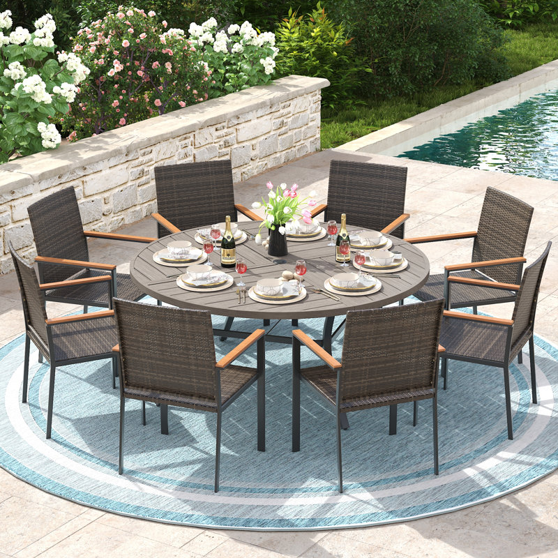Ensemble repas pour 8 personnes avec table de salle à manger ronde de 60 po et 8 chaises empilables en rotin, Light Grey