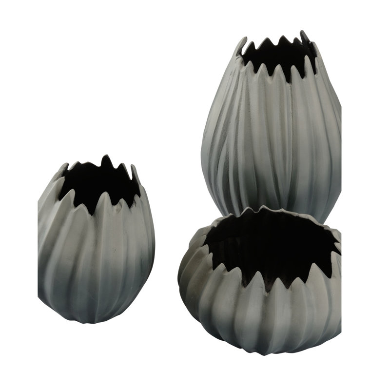 Guave Handmade Aluminum Table Vase, 8" H x 4" W x 4" D