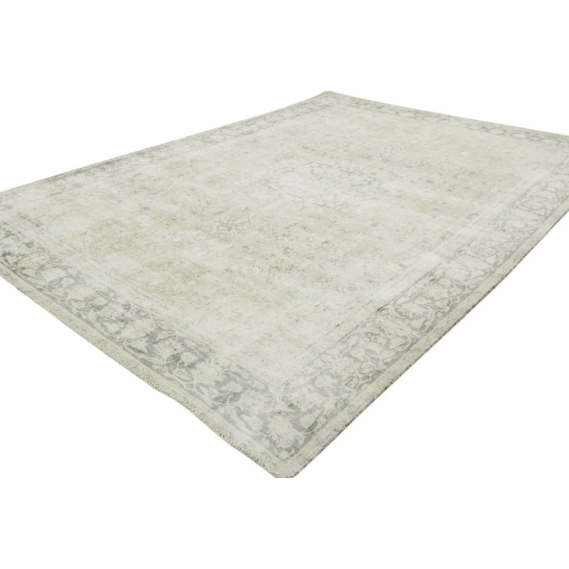 Muted Beige Traditional 7X11 Oriental Area Rug