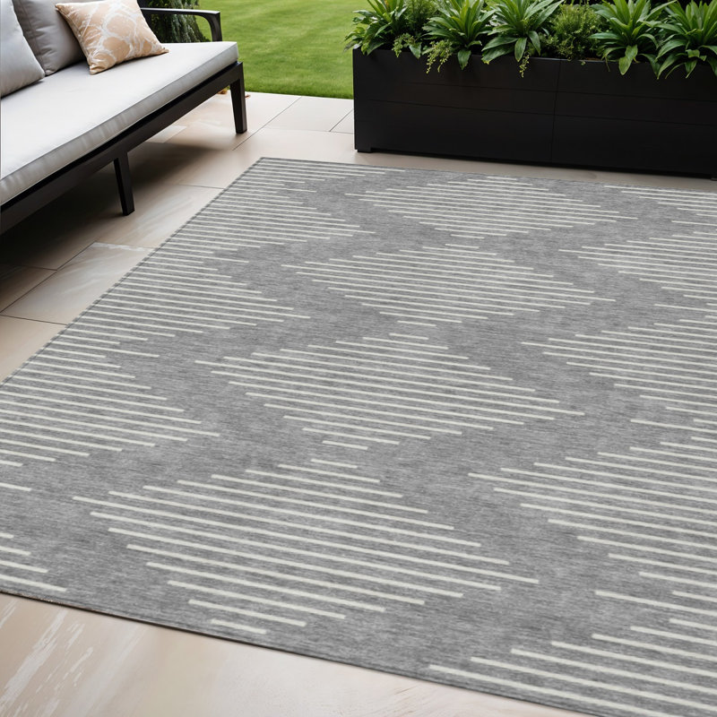 Tapis d'intérieur lavable à motif géométrique gris et ivoire 5 pi x 8 pi