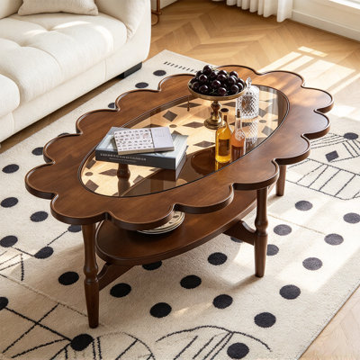 Table basse française en forme de fleur vintage, structure en bois avec plateau en verre et tablette inférieure