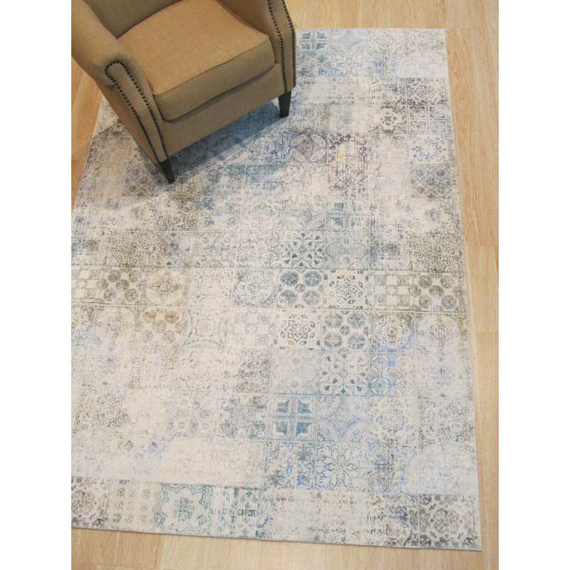Gruber Handcrafted Green Machine Made Area Rug, Rectangle 4'4" x 6'3"