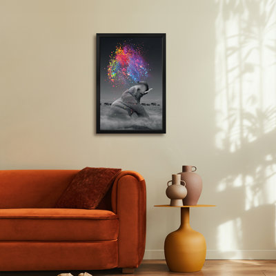 «Elephant - Color Explosion», affiche encadrée par Soaring Anchor Designs