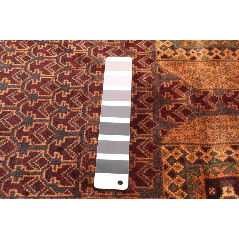 Tapis gris Teimani 2 pi 8 po x 4 pi 7 po