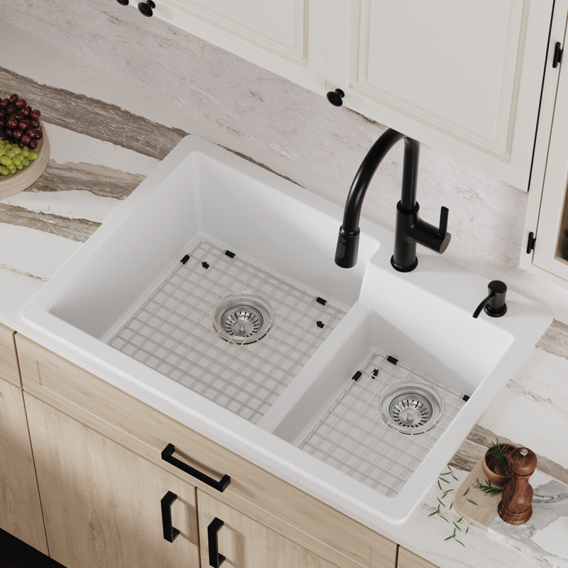 Ensemble d'évier de cuisine à double cuve à montage sur le dessus 60/40 Karran Quartz 33 "X 22", Blanc