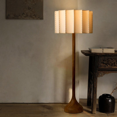 Lampe de salon en bois massif