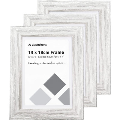 Single Picture Frame - Frames Included: 3