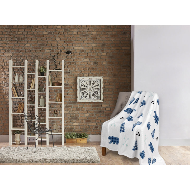 Blue and White Knitted Polyester Throw Blanket