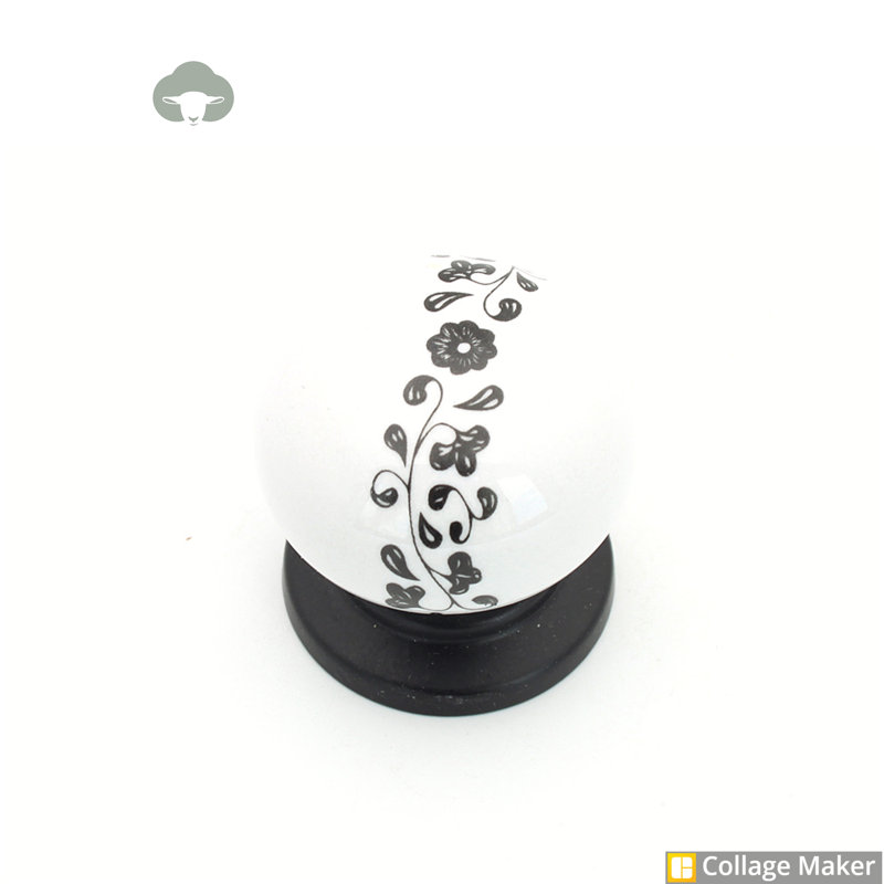 Sanches 33mm Diameter Round Knob