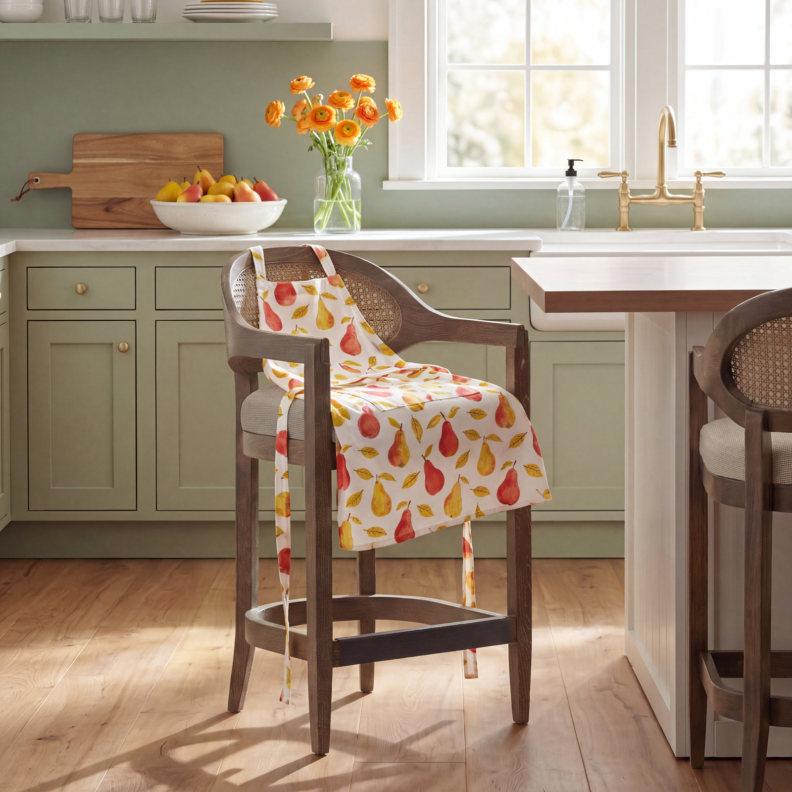 Carla Floral Bib Apron
