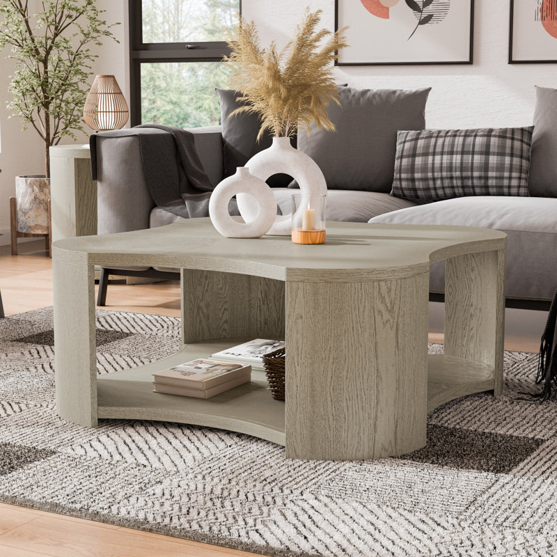 Table basse Doloros avec 4 pieds courbés