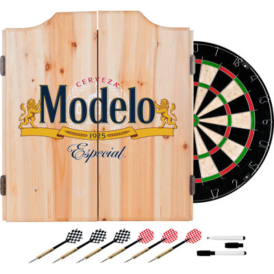Modelo Trademark Global Bristle Dartboard And Cabinet Set (Darts Included)