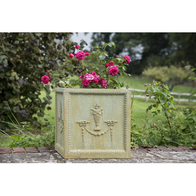 Oscoda Fibreglass Planter Box