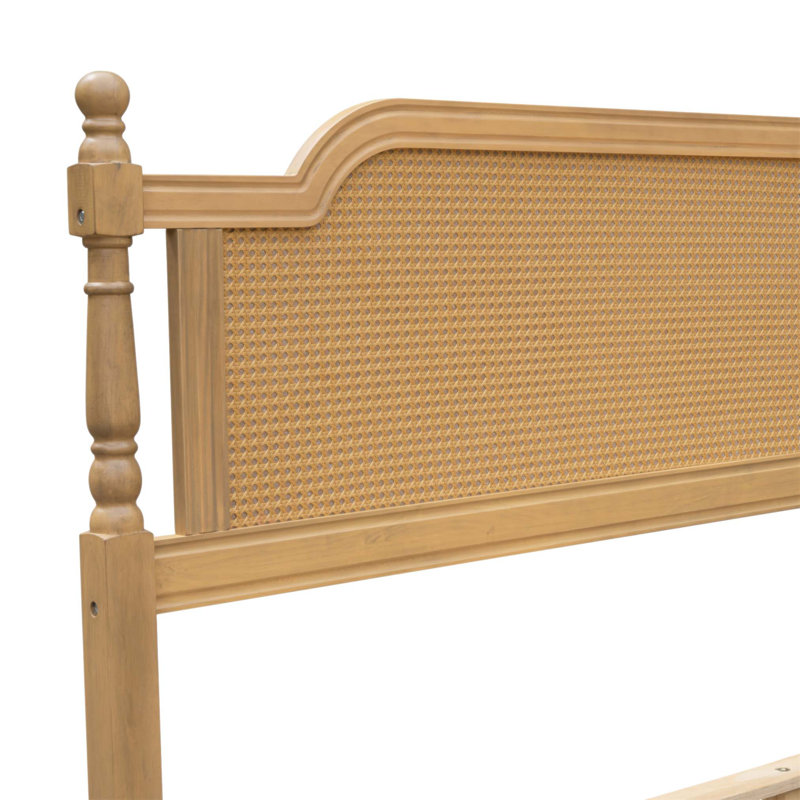 Structure de lit plateforme en bois massif Chikezie avec tête de lit, structure de lit en osier de style bohémien avec tête de lit