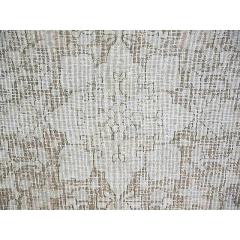 Tapis gris unique en laine 7 pi 8 po x 10 pi 6 po Pranathi
