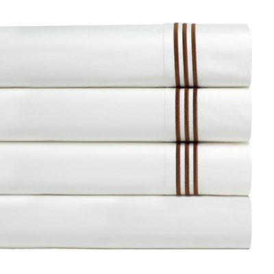 Ensemble de draps brodés en percale 100% coton à densité de tissage 300 fils Pointehaven