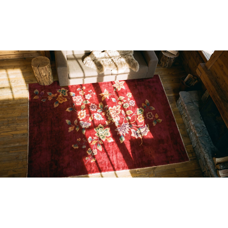 Hand Knotted Wool Floral Area Rug in Purple