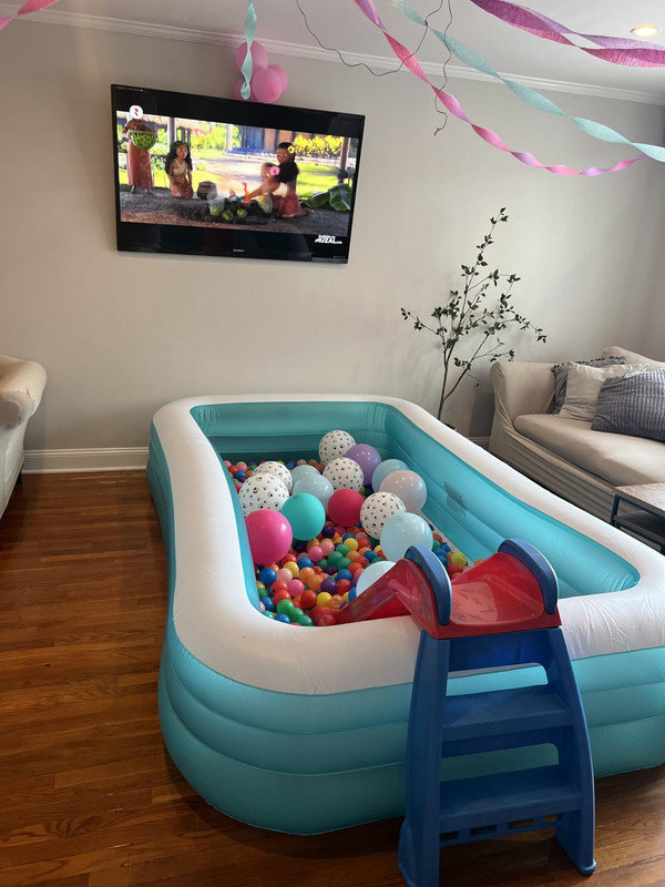 Intex Swim Center 72in x 120in x 22in Family Backyard Inflatable Swimming Pool