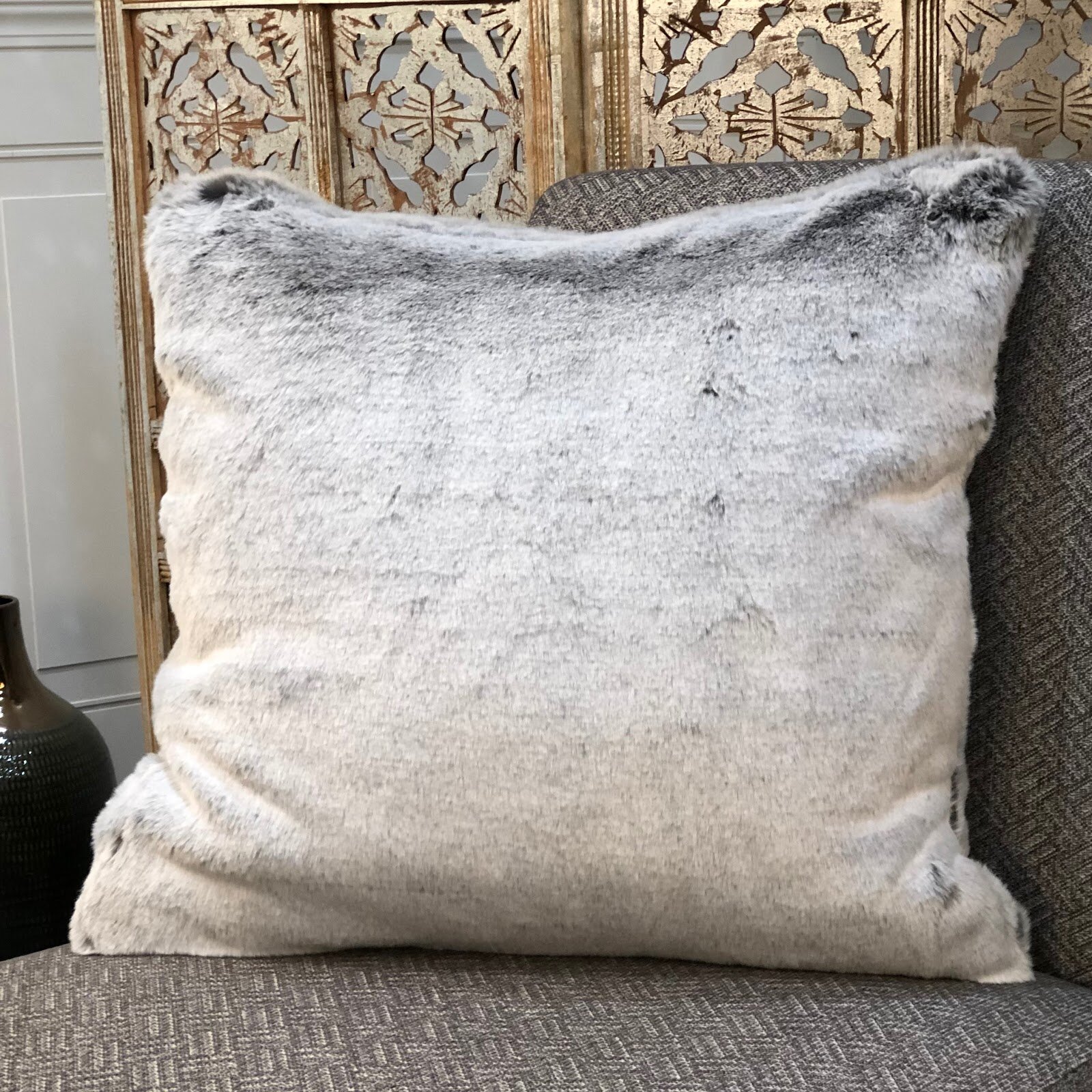 Faux fur ombre outlet pillow