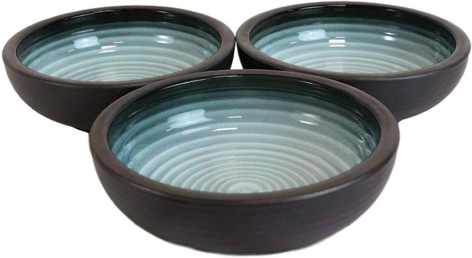 https://assets.wfcdn.com/im/93806243/compr-r85/2159/215939062/latitude-run-porcelain-serveware-drinkware-artistic-ocean-zen-aquamarine-black-gradient-textured-restaurant-supply-pack-of-3-donburi-pasta-noodles-cereal-rice-soup-dinner-bowls-24oz.jpg