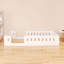 Lit plateforme simple en bois avec garde-corps-310866807