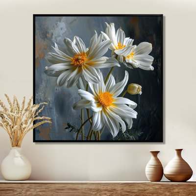 Close Up Of White Daisy Flower Yellow Core - Daisy Wall Art Decor