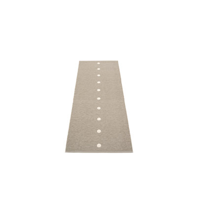Area Rug in Dark Linen