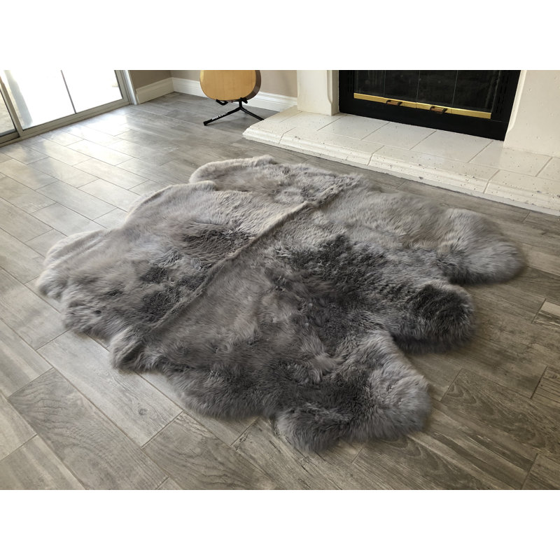 Amaranta Performance Sheepskin Indoor Rug, Novelty 5' x 5'5"