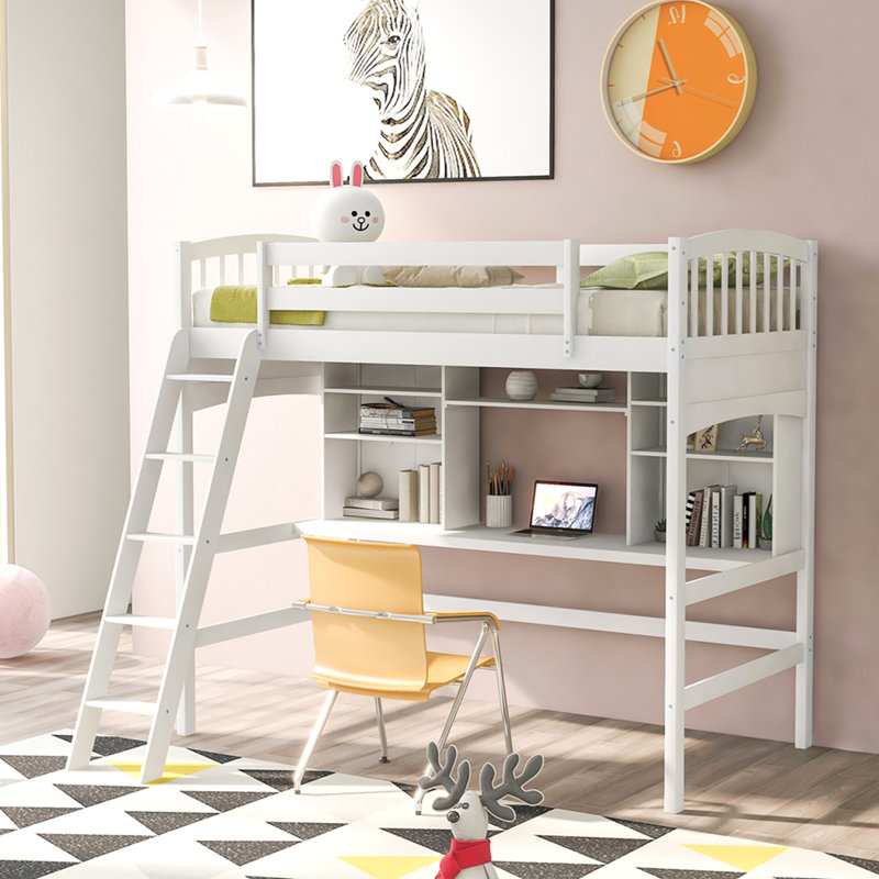 Lit mezzanine simple avec tablettes de rangement, bureau et échelle