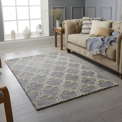 Maryam Geometric Area Rug