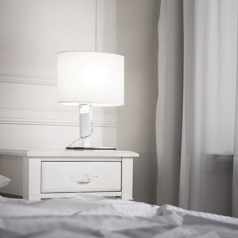 Fabela Metal Table Lamp