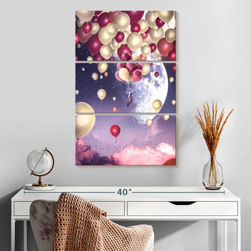 Kelan Balloon Jump, 32" H x 20" W