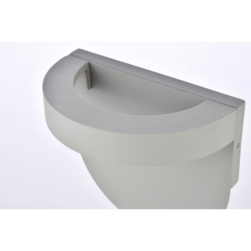 Addilynn Aluminum LED Wall Light, Silver