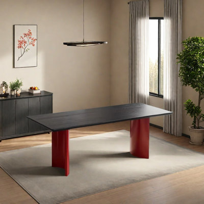 Table simple en bois de frêne noir et rouge