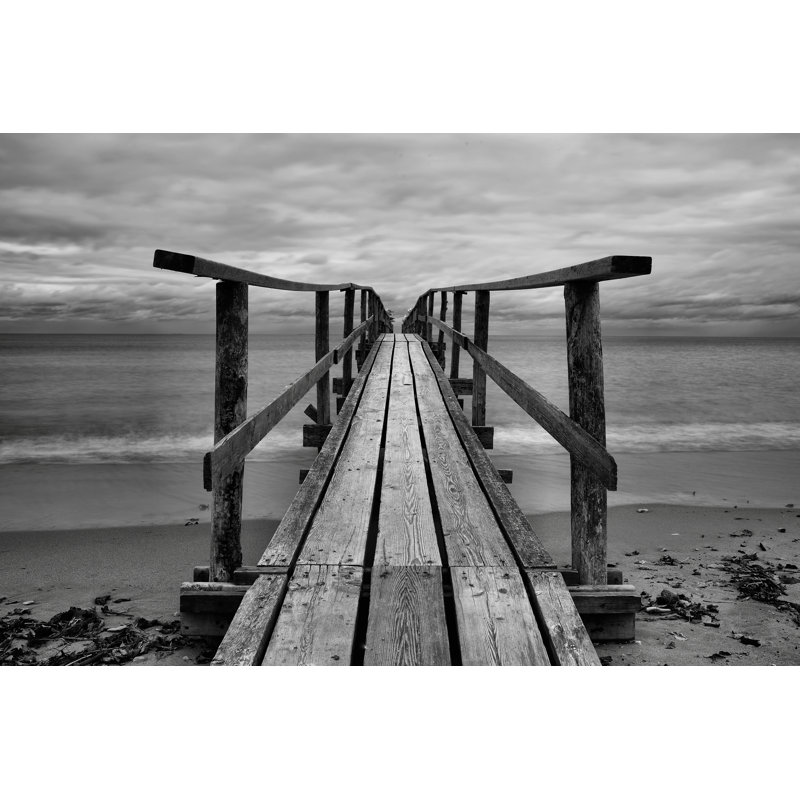 «Lake Winnipeg Dock» par Ianchrisg Abraham - photographie sur toile tendue, H 20 po x l 30 po