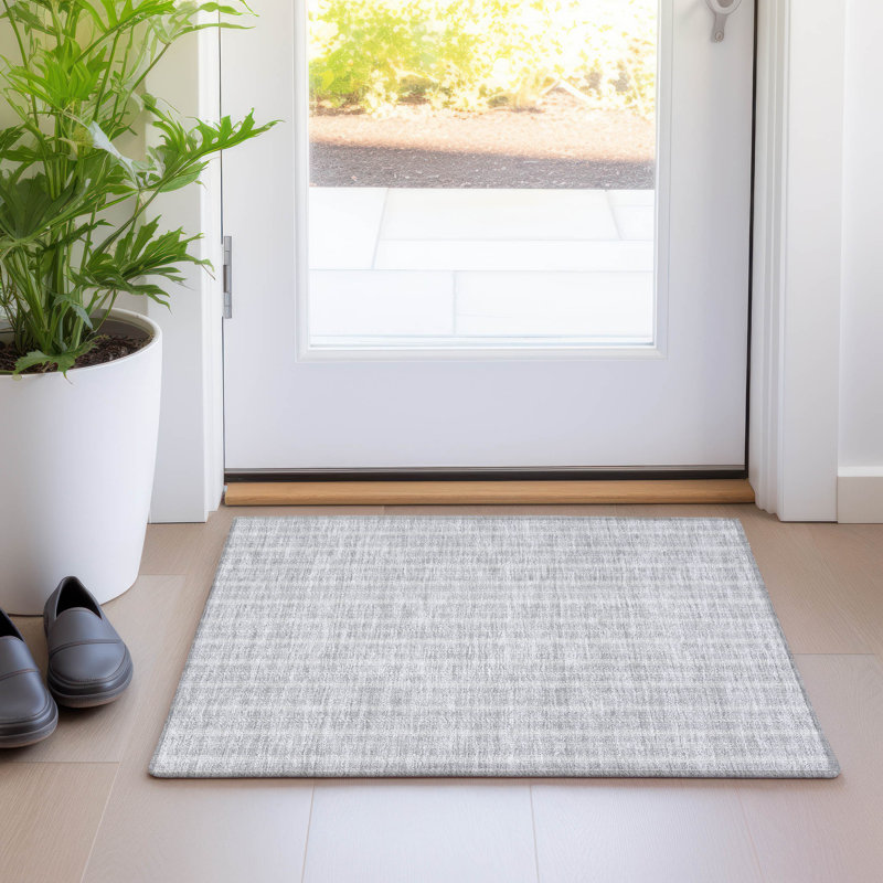 Premium Machine Washable Prisco Silver Rug, Rectangle 1'8" x 2'6"
